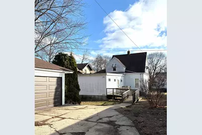 1708 Camp Avenue, Rockford, IL 61103 - Photo 2