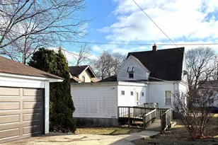 1708 Camp Ave, Rockford, IL 61103 - Photo 2