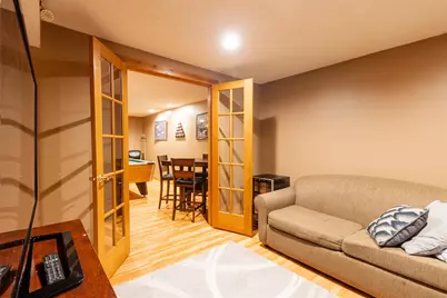 800 Monroe Street, Hanover, IL 61041 - Photo 28