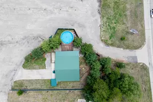 1012 Viaduct Rd, Savanna, IL 61074 - Photo 4