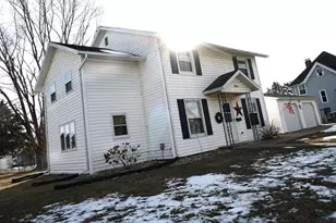 515 N Hudson, Stockton, IL 61085 - Photo 38