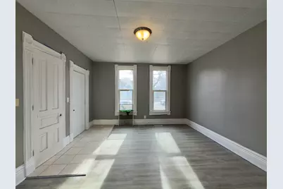 1627 7th Street, Rockford, IL 61104 - Photo 2