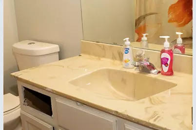 3071 Breezeway Drive, Rockford, IL 61107 - Photo 4