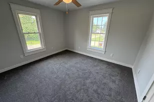 101 E Division St, Shannon, IL 61078 - Photo 40