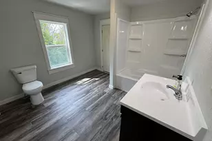 101 E Division St, Shannon, IL 61078 - Photo 50