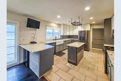 10582 Atwood Road, Roscoe, IL 61073 - Photo 12