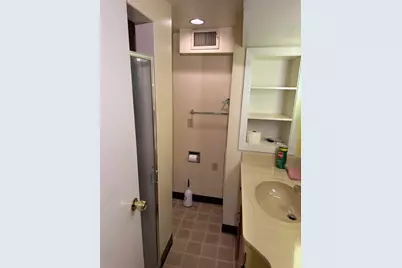 44 N Sunset Avenue, Freeport, IL 61032 - Photo 18