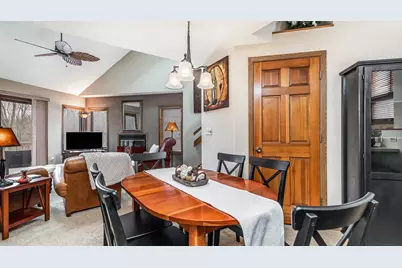 120 Walnut Hill Drive, Galena, IL 61036 - Photo 14