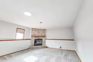 5927 Linden Rd, Rockford, IL 61108 - Photo 14