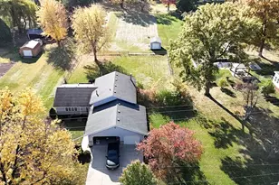 5927 Linden Rd, Rockford, IL 61108 - Photo 2