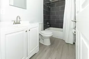 938 E Riverside Blvd, Loves Park, IL 61111 - Photo 28