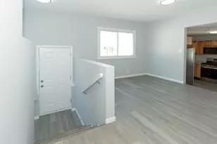 938 E Riverside Blvd, Loves Park, IL 61111 - Photo 26