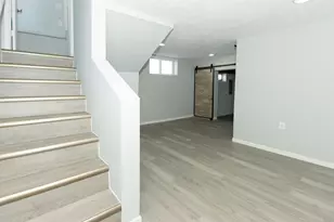 938 E Riverside Blvd, Loves Park, IL 61111 - Photo 34