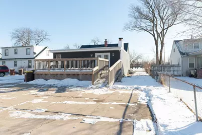 938 E Riverside Boulevard, Loves Park, IL 61111 - Photo 56