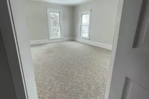 402 W Main St, Warren, IL 61087 - Photo 12