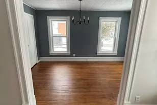 402 W Main St, Warren, IL 61087 - Photo 8