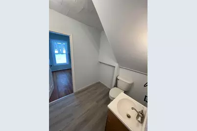 402 W Main Street, Warren, IL 61087 - Photo 18