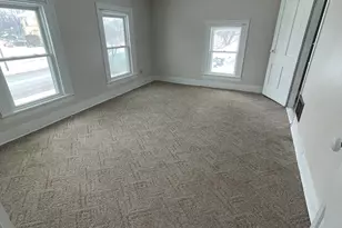 402 W Main St, Warren, IL 61087 - Photo 10