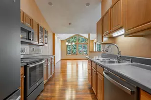 160 Nelson Pkwy, Cherry Valley, IL 61016 - Photo 8