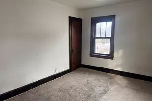 2306 Andrews St, Rockford, IL 61101 - Photo 12