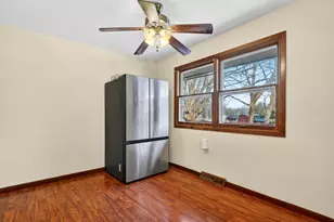 3482 Rockview Rd, Rockford, IL 61109 - Photo 8