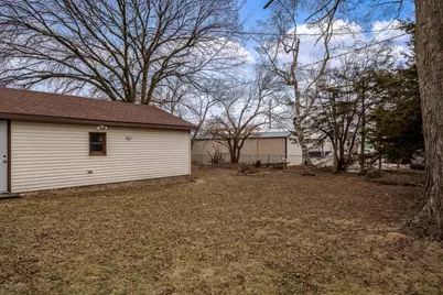 2009 Winters Drive, Loves Park, IL 61111 - Photo 4