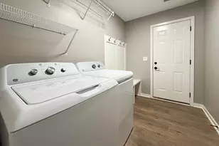 5616 Jackie's Dr, Loves Park, IL 61111 - Photo 16