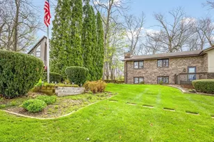 548 Baintree Rd, Lake Summerset, IL 61019 - Photo 10