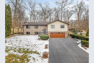 548 Baintree Road, Lake Summerset, IL 61019 - Photo 2