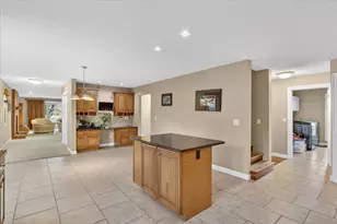 8306 E Crockett Rd, Roscoe, IL 61073 - Photo 20