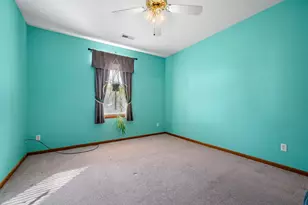 410 Pine White Rd, Roscoe, IL 61073 - Photo 14