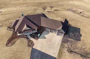 6998 E Hales Corner Rd, Stillman Valley, IL 61084 - Photo 56