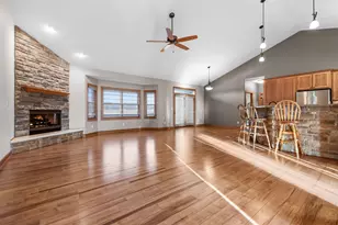 6998 E Hales Corner Rd, Stillman Valley, IL 61084 - Photo 14