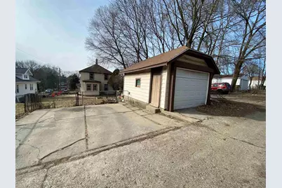 1130 16th Street, Rockford, IL 61104 - Photo 12