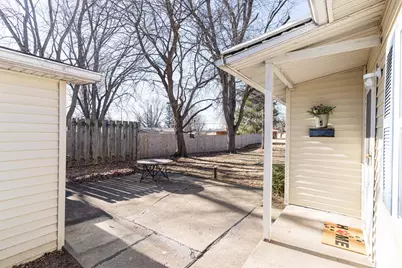3912 Latham Street, Rockford, IL 61103 - Photo 4