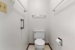 1872 S Trainer Rd, Rockford, IL 61108 - Photo 14