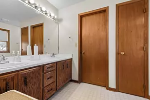 1872 S Trainer Rd, Rockford, IL 61108 - Photo 16