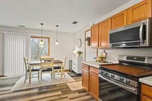 1305 Willowbrook Dr, Belvidere, IL 61008 - Photo 14