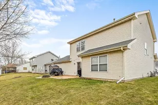 1305 Willowbrook Dr, Belvidere, IL 61008 - Photo 32