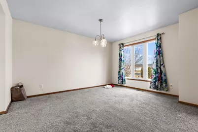 182 Autumnwood Lane, Davis Junction, IL 61020 - Photo 4