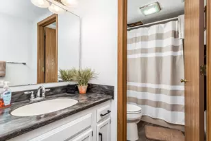 23 Oak Glen Dr, Galena, IL 61036 - Photo 12