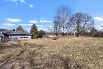 5860 Kirkwood Circle, Rockford, IL 61109 - Photo 18