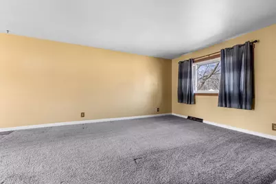 5860 Kirkwood Circle, Rockford, IL 61109 - Photo 2