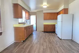 2802 8th St, Rockford, IL 61109 - Photo 6