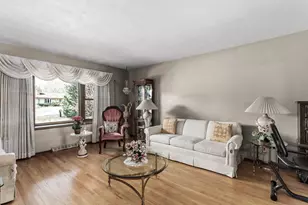 2214 Pinedrop Pkwy, Rockford, IL 61108 - Photo 14