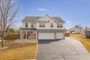 4593 Woodcrest Ln, Roscoe, IL 61073 - Photo 1