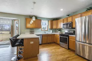 4593 Woodcrest Ln, Roscoe, IL 61073 - Photo 16