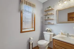 4593 Woodcrest Ln, Roscoe, IL 61073 - Photo 22