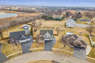 4593 Woodcrest Ln, Roscoe, IL 61073 - Photo 56