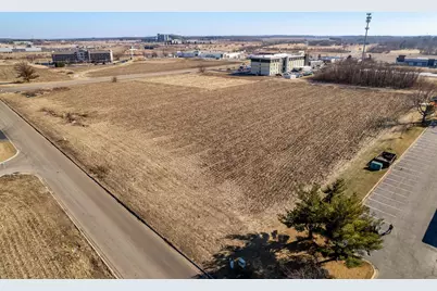 74Xx Rock Valley Parkway, Loves Park, IL 61111 - Photo 2